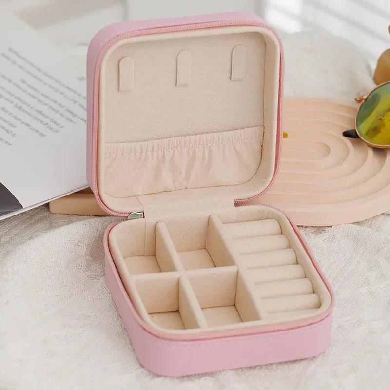 Compact Jewelry Case – Travel & Storage Solution